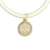 「静電気軽減ヘアポニー」の1種。