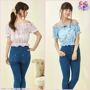 オフショルダートップス