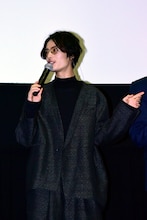 小田島有剣役の塩野瑛久。