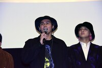 芝マン役の龍。