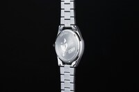 「劇場版シティーハンター <新宿プライベート・アイズ>」とセイコーのコラボ腕時計裏面。