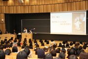 講演会の様子。