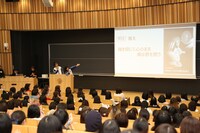 講演会の様子。