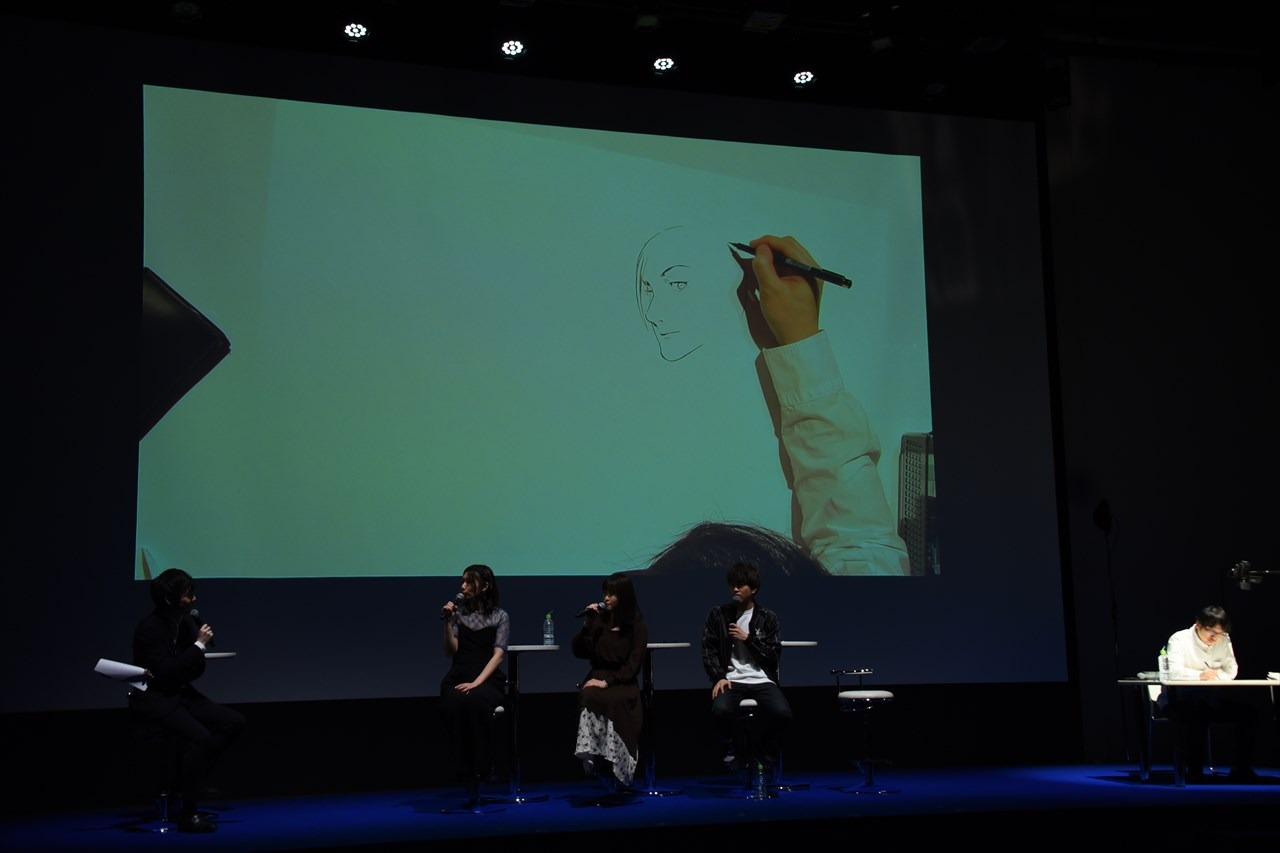 ライブドローイングの様子。