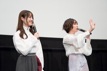 左から伊藤美来、宮本侑芽。