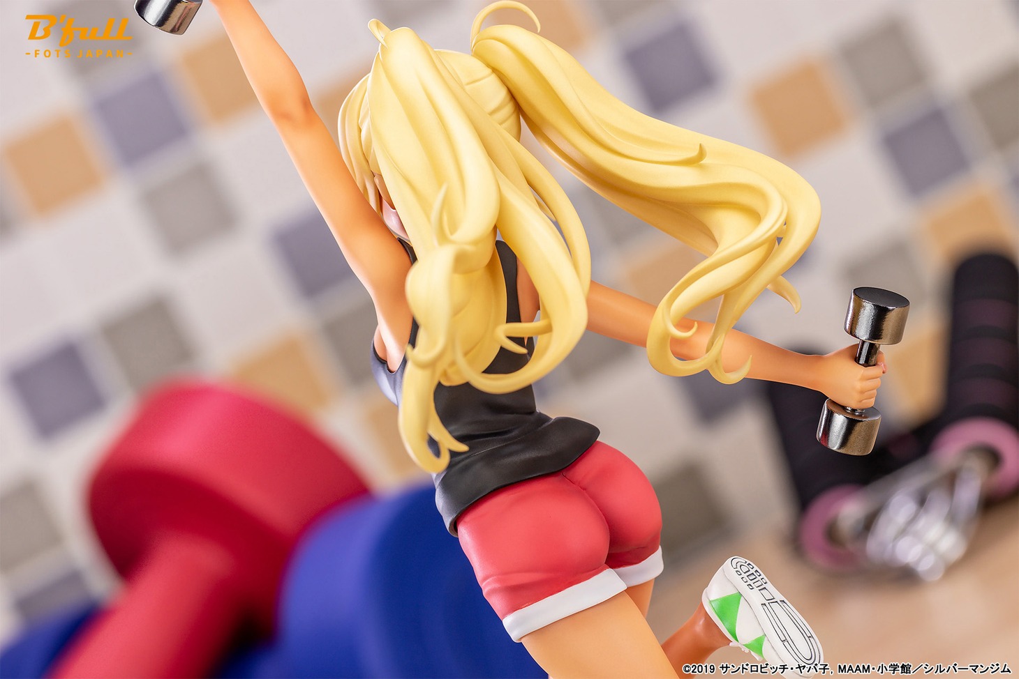 「ダンベル何キロ持てる？『紗倉ひびき』1/7スケール 塗装済み完成品」