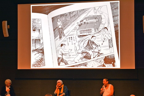 「つげ義春全集」の刊行を決定したトークライブの様子。