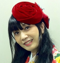 川村万梨阿