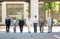 「課長バカ一代」オープニング写真