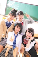 左上より時計回りにセイカ、マホ、リナ、ナルミ。（c)ニコラ2019年4月号