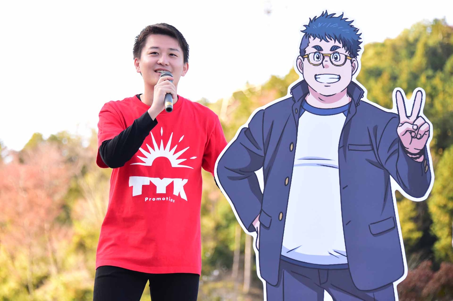 永津吉平役の中元大介。