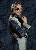 細貝圭扮するジェラール・ド・ヴィルフォール主席判事。