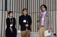 「マンガミライハッカソン」の授賞式の様子。