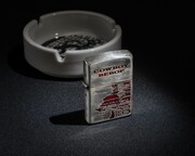 「カウボーイビバップ ZIPPO」と「カウボーイビバップ 灰皿」。