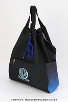 嘴平伊之助モデルの3wayバッグ。