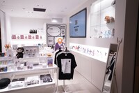 Tokyo Otaku Mode TOKYOの店頭。