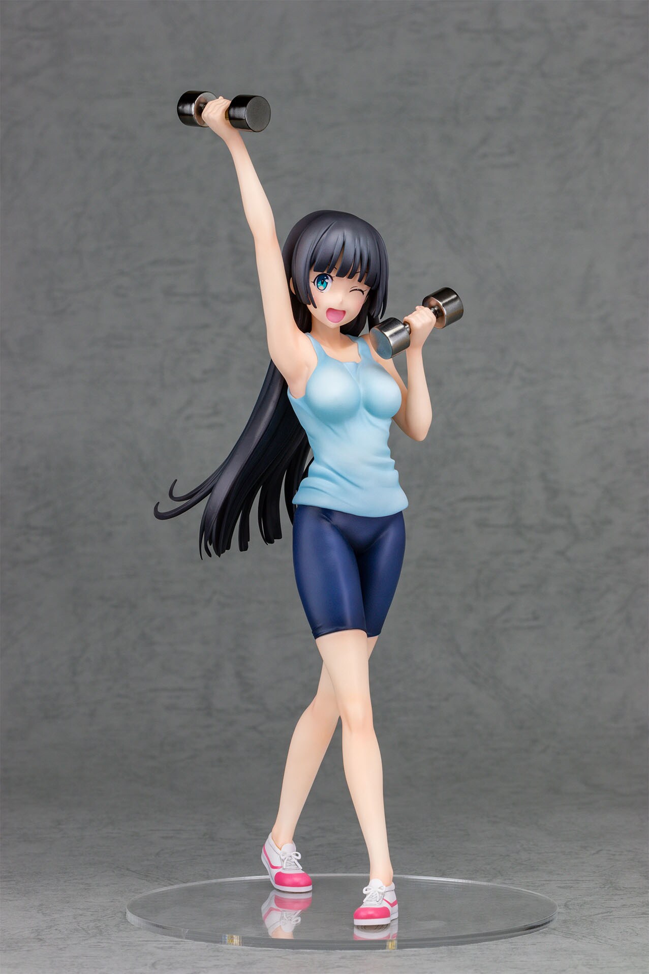 「ダンベル何キロ持てる？『奏流院朱美』1/7スケール 塗装済み完成品」
