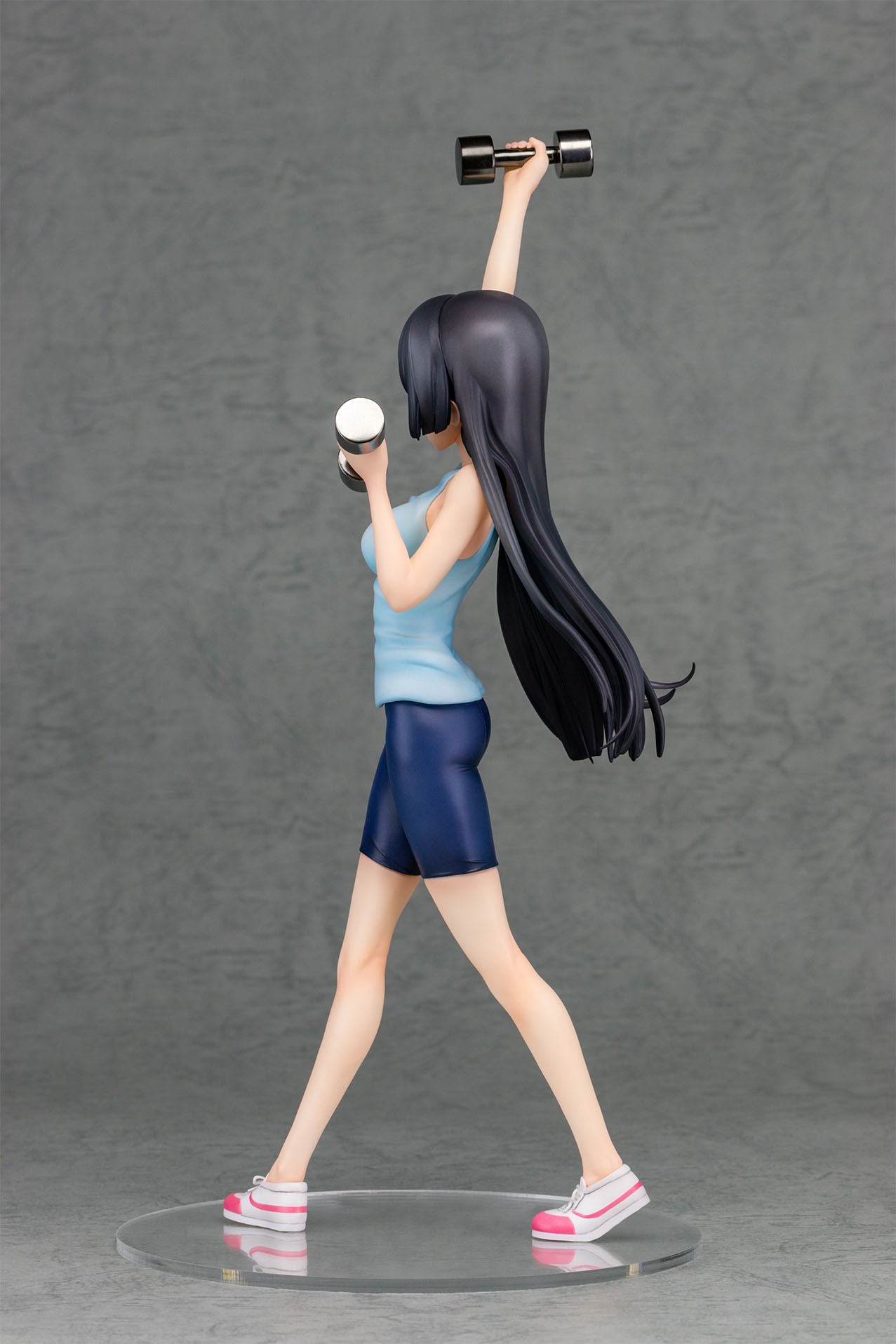 「ダンベル何キロ持てる？『奏流院朱美』1/7スケール 塗装済み完成品」