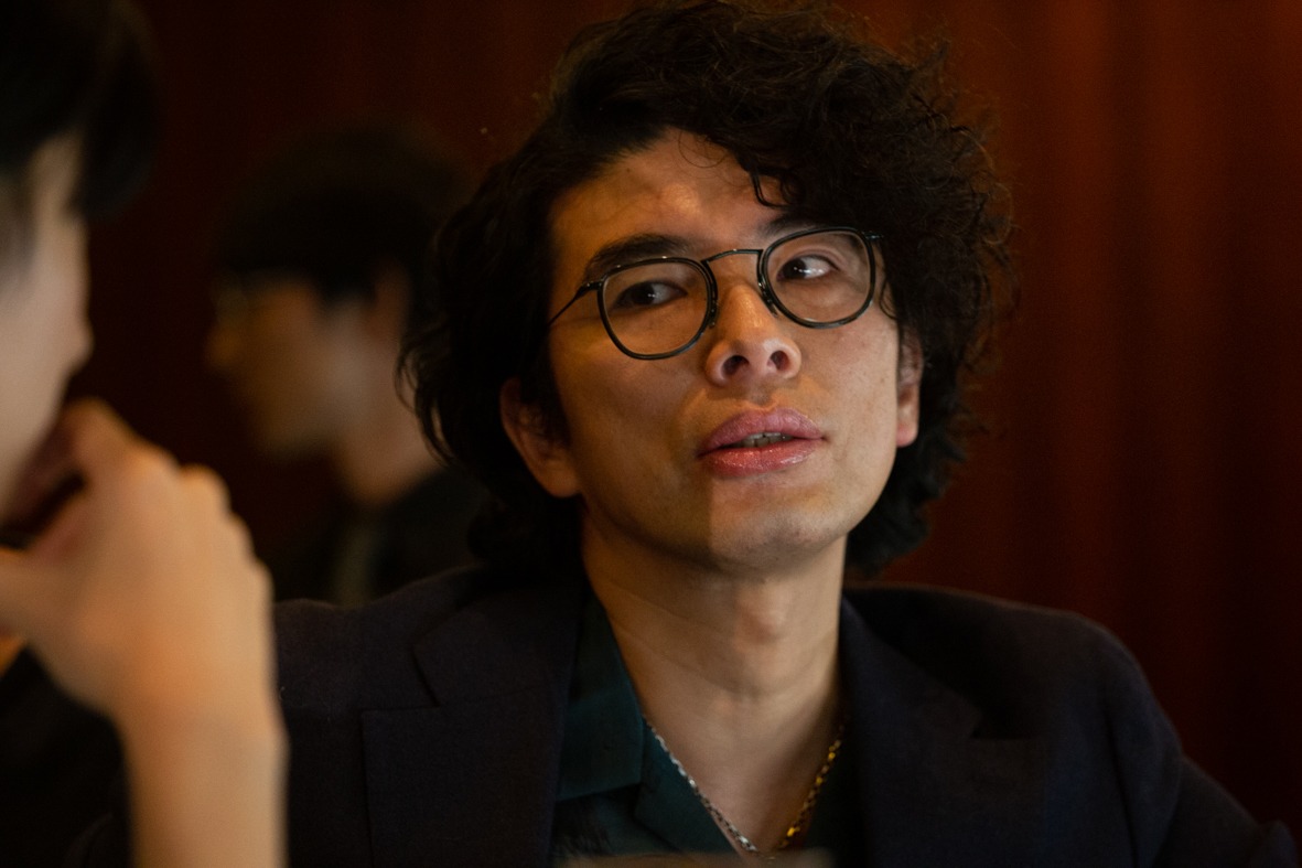 映画「“隠れビッチ”やってました。」より。