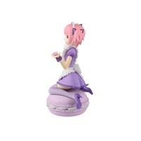 A賞の「ブルーベリーマカロンver.鹿目まどかフィギュア」。