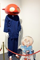 「シャーマンキング展」の様子。