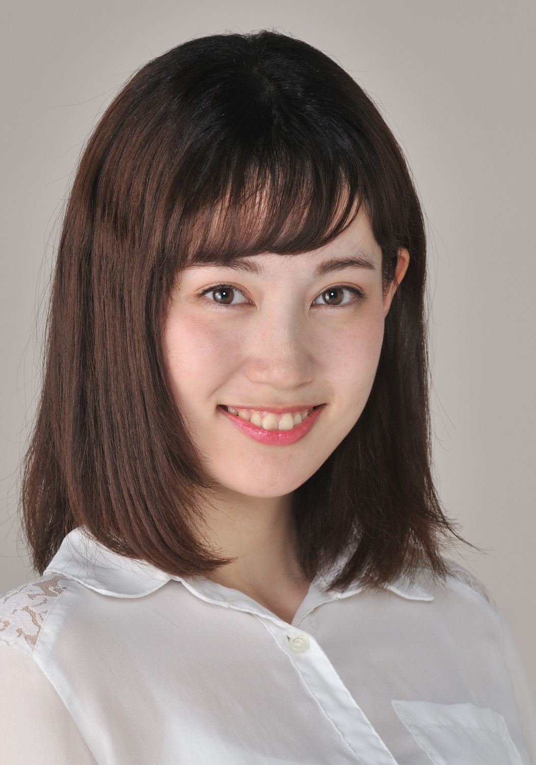 篠岡千代役の澤田美紀。