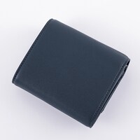 真波山岳モデルのミニ財布。