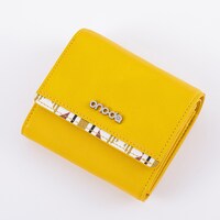 小野田坂道モデルのミニ財布。