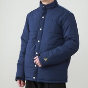 「機動戦士ガンダム 連邦軍マーク ブルゾン」の着用例。