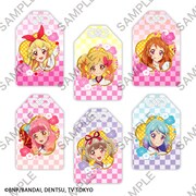 オリジナルグッズのお守り。