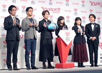 カルチャーカテゴリーの受賞者。左端が高橋祐馬氏、左から2番目が古澤佳寛氏。