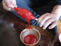 「サーモマグ アンブレラボトル漆」の制作過程。