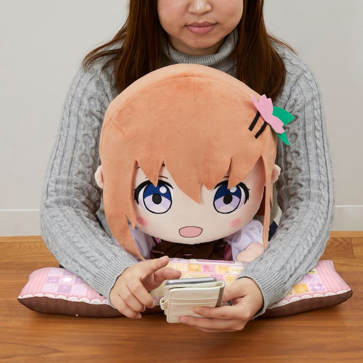 ご注文はうさぎですか チノとココアの尋常でないもふもふpcクッション コミックナタリー