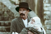 映画「シュヴァルの理想宮 ある郵便配達員の夢」より。