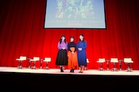 左から相羽あいな、愛美、Raychell。