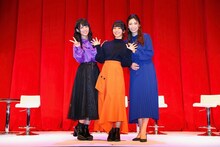 左から相羽あいな、愛美、Raychell。