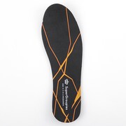 「空の境界」とのコラボによるブーツ。