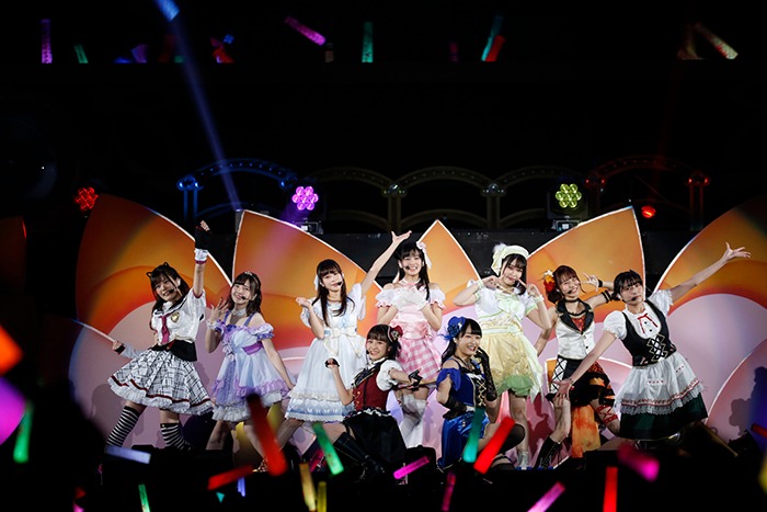 「虹ヶ咲学園スクールアイドル同好会 First Live “with You”」の様子。