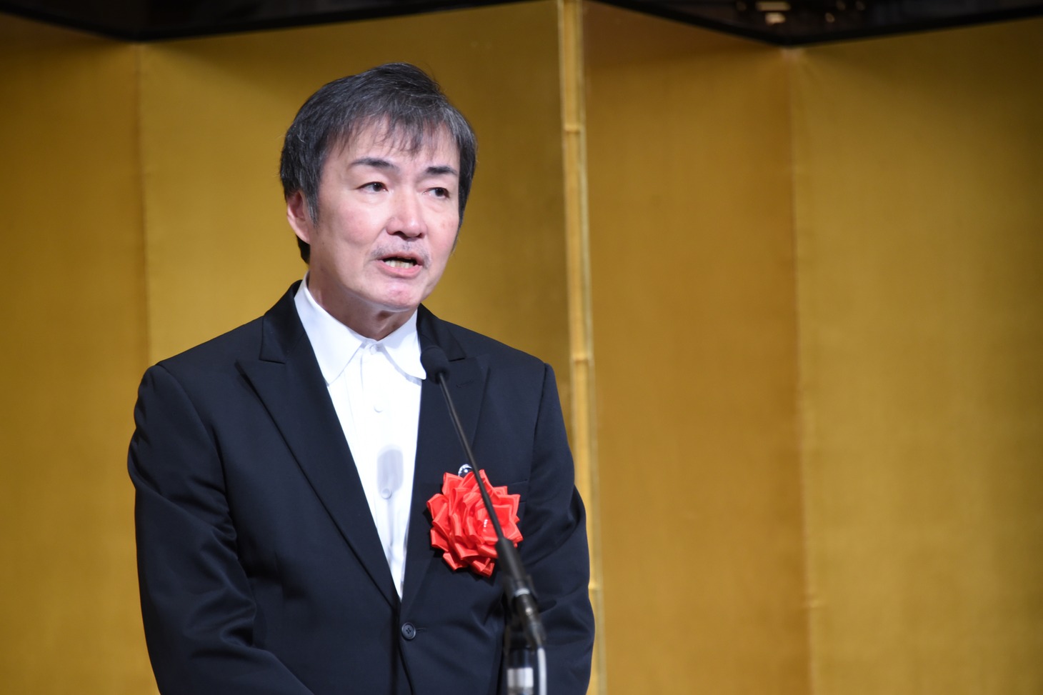 東野圭吾