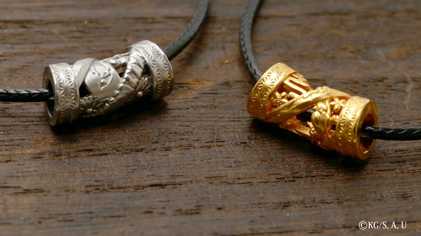 ノベルティのネックレス。