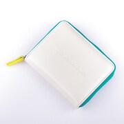 「ラブライブ！サンシャイン!!」より、「Awaken the power」をモチーフにした財布。