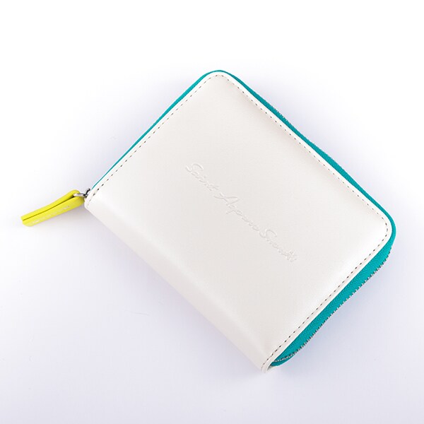 「ラブライブ！サンシャイン!!」より、「Awaken the power」をモチーフにした財布。