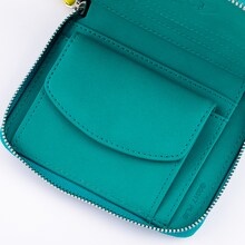 「ラブライブ！サンシャイン!!」より、「Awaken the power」をモチーフにした財布。