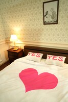 少年ジャンプ＋ブースより「SPY×FAMILY」の「JF（ジャンプフェスタ）スペシャル任務（ミッション）」。