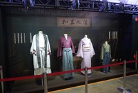 ジャンプスクエアブースより映画「るろうに剣心 最終章」の展示。