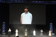 レイ役の城桧吏、ノーマン役の板垣李光人が登場。