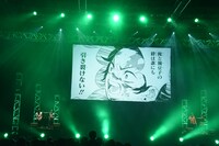 「鬼滅の刃」ステージイベントで行われた生アテレコの様子。