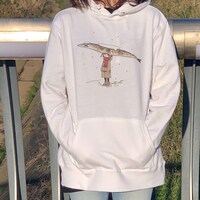 「冬のサンマパーカー」の着用イメージ。