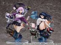 別売りのフィギュア「宝多六花 ～I believe in future～」と並べたところ。