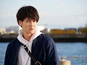 葉山奨之扮する小林心一。